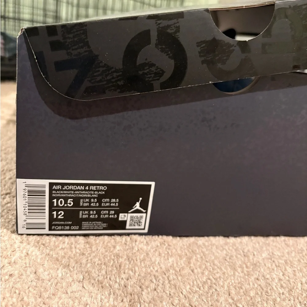 Air Jordan 1 Retro High Men's 10.5 - University Blue - Picture 3 of 10